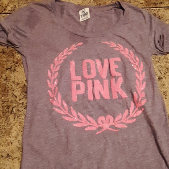 T-shirt - Picture 1 of 2